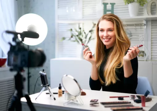 Influencer Marketing