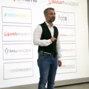 Dijital Pazarlama Danismanlik Firmasi Fotograflari